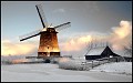 Moinho de vento na neve - Postal de Paisagens 